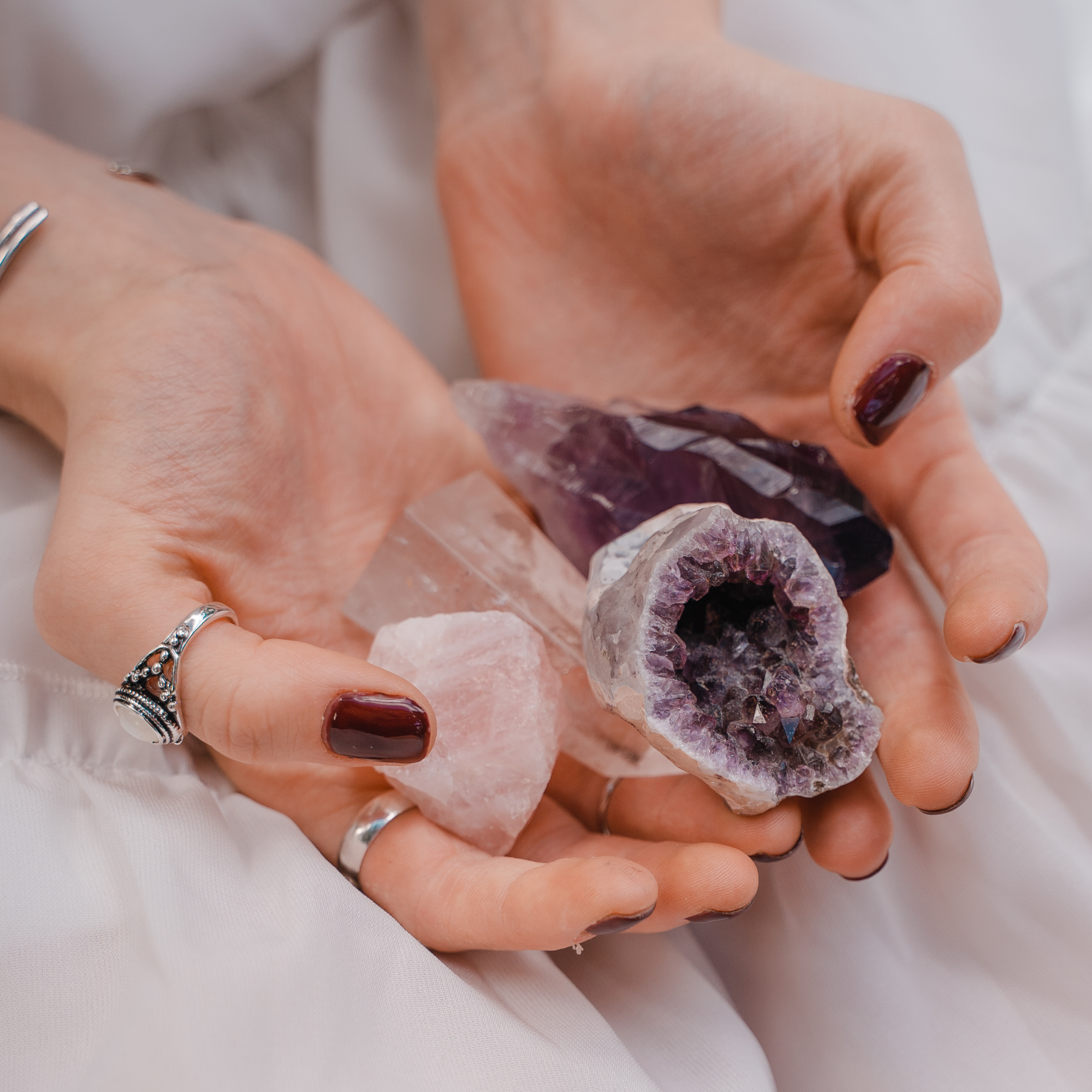 Live Sale Orders – Lucky Moon Crystal Bar