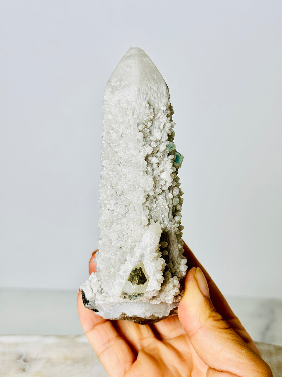 Candle Quartz with Green Fluorite from Inner Mongolia