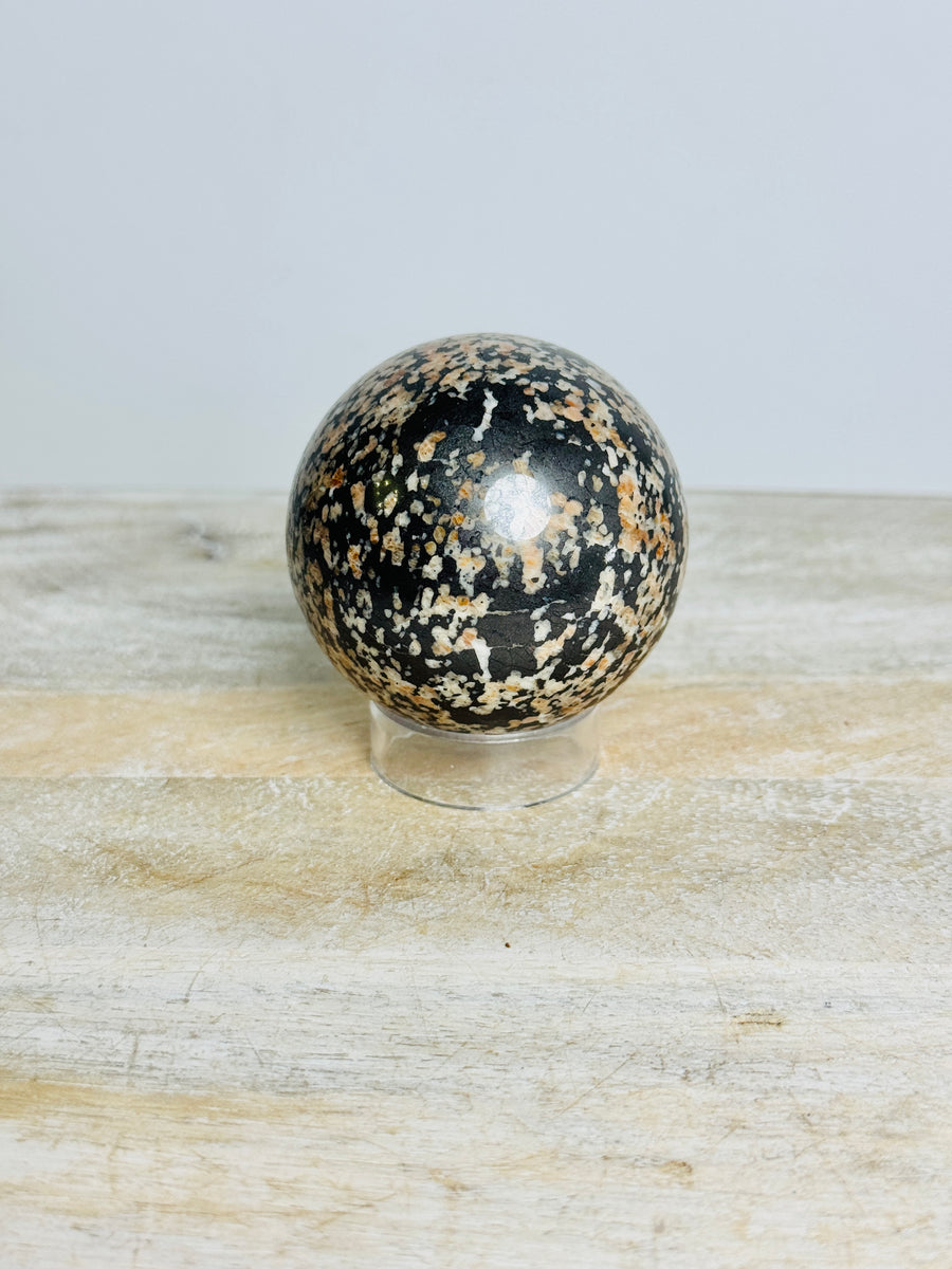 UV Reactive Willemite Sphere