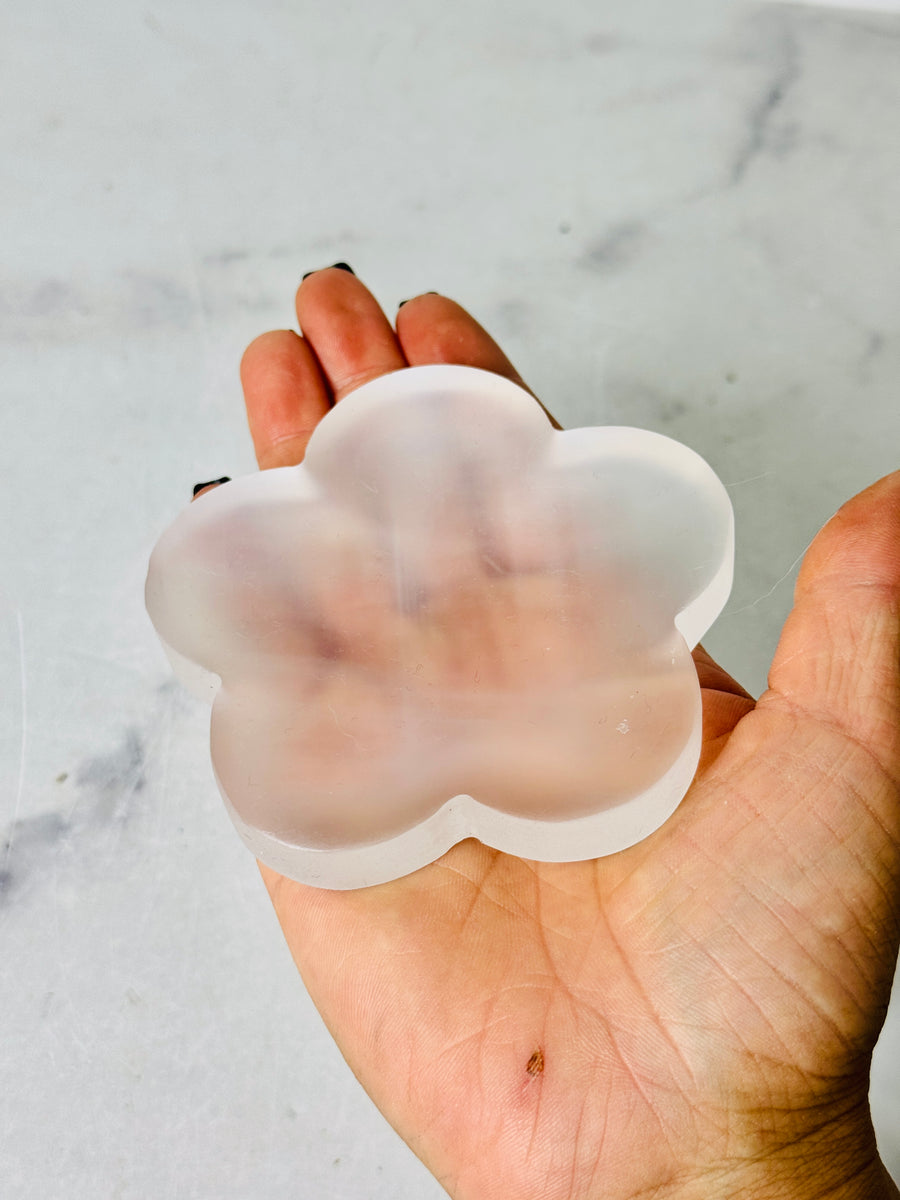 Satin Spar Flower Plate Carving