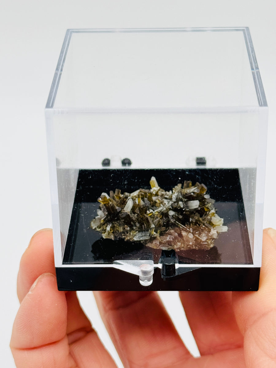 Epidote from Peru