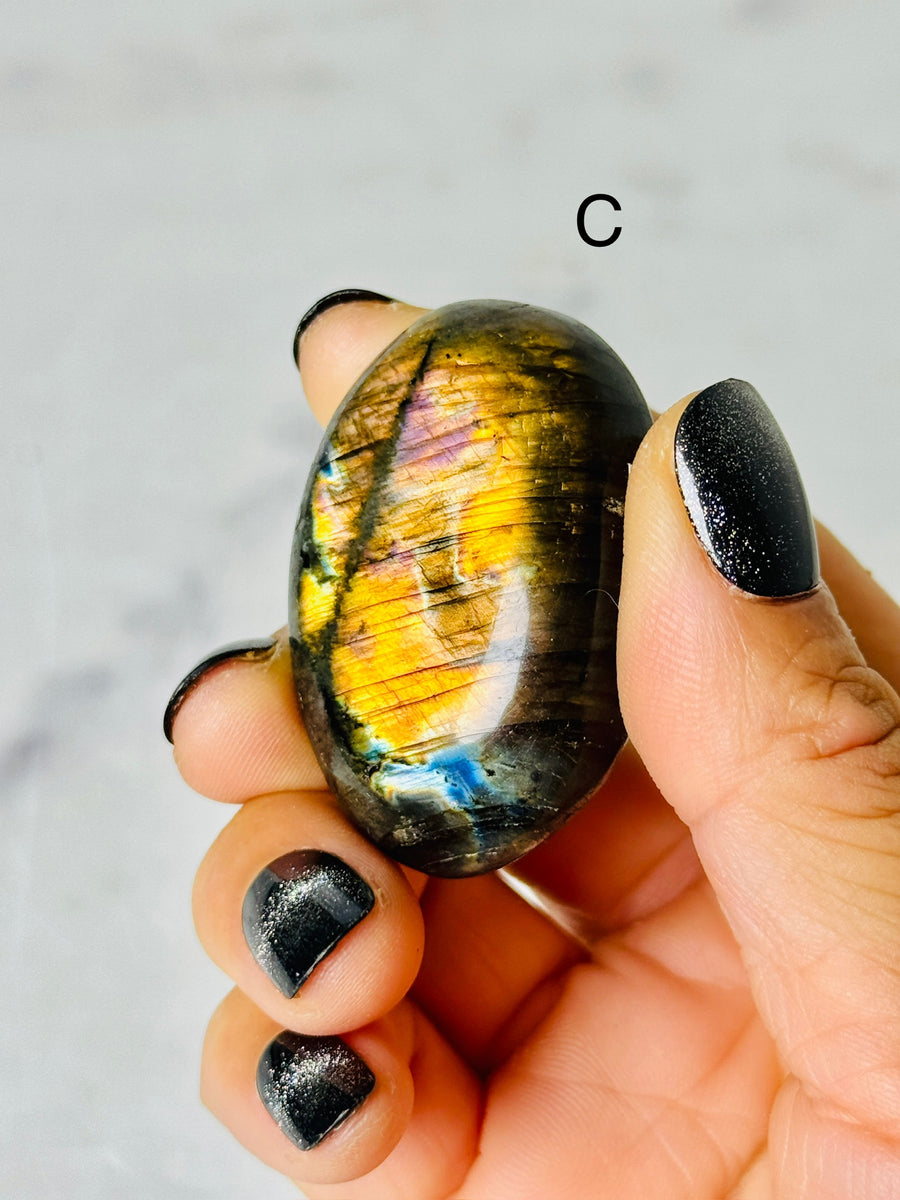 High Quality Labradorite Palm Stone