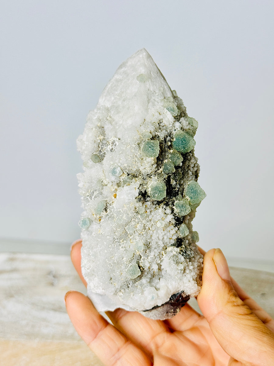 Candle Quartz with Green Fluorite from Inner Mongolia