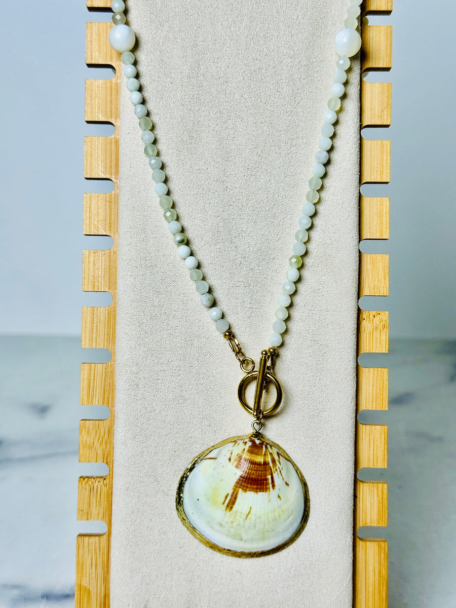 “Coastal Earth” Mountain Jade & Shell Layering Necklace