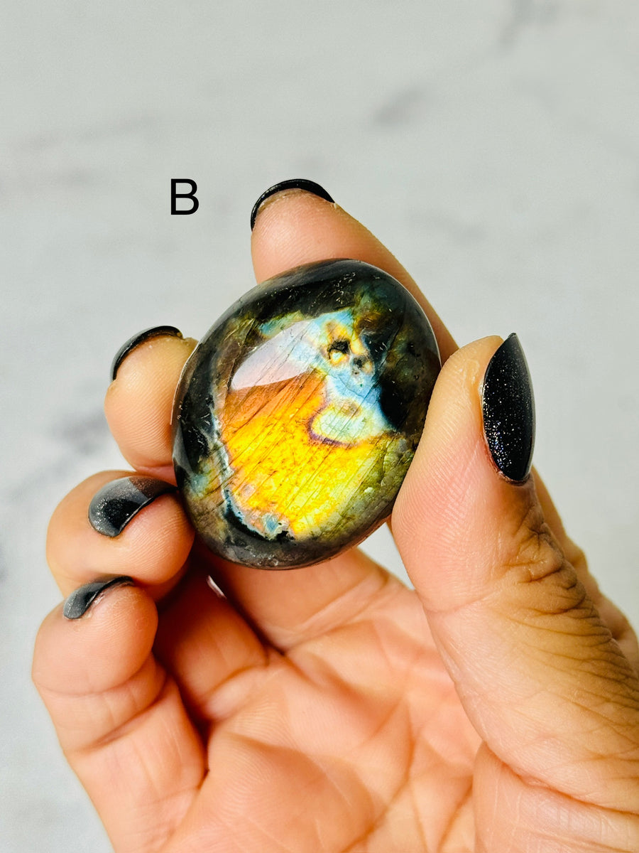 High Quality Labradorite Palm Stone