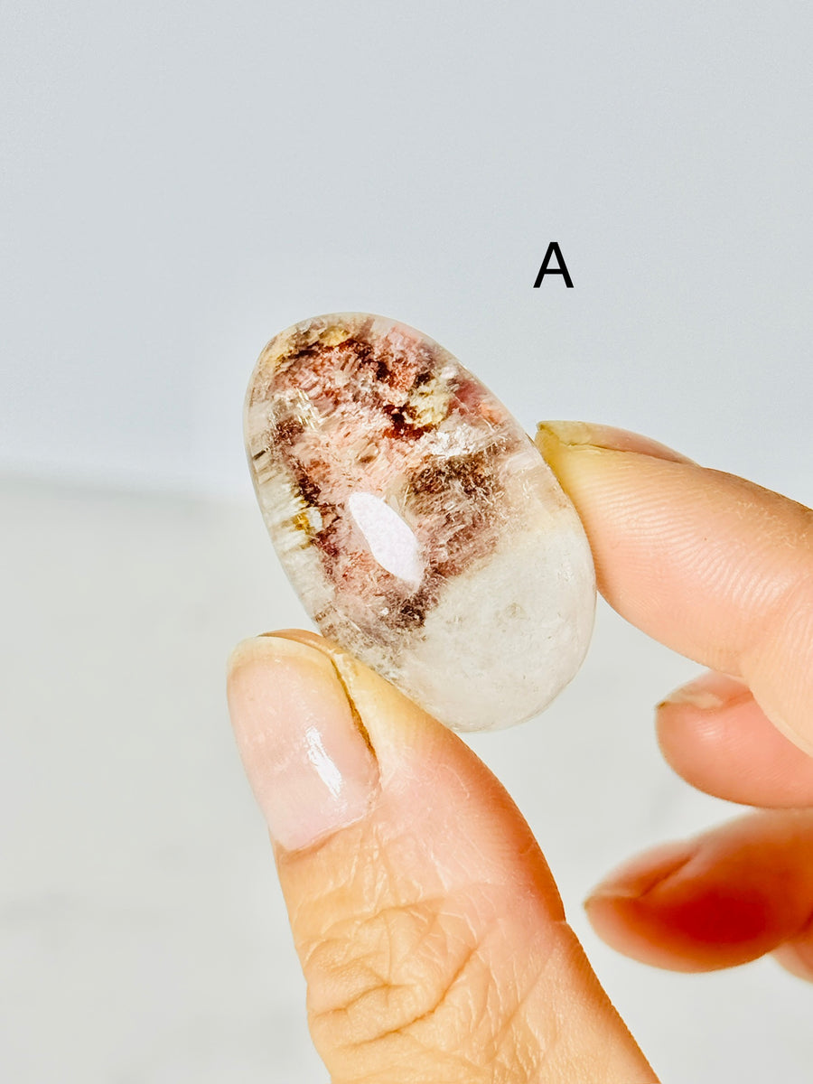 Garden Quartz Lens Carving