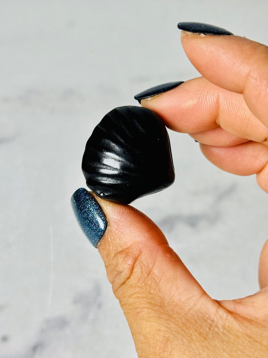 Mini Crystal Shell Carving