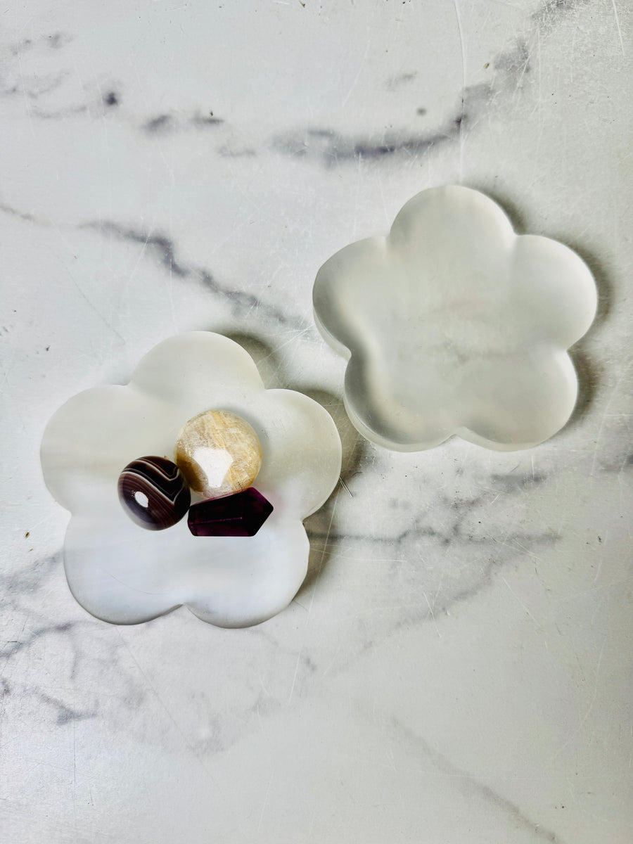 Satin Spar Flower Plate Carving