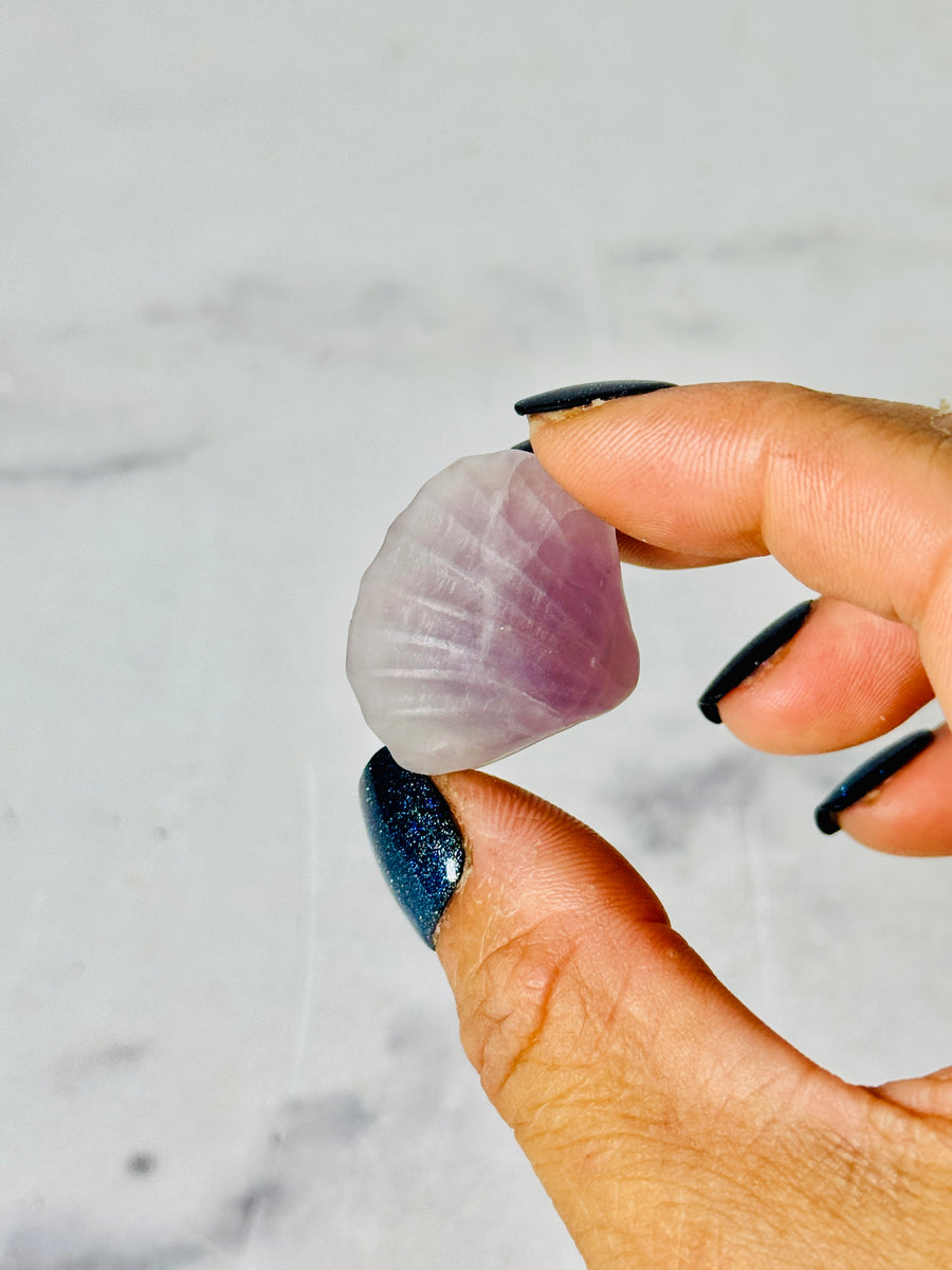 Mini Crystal Shell Carving