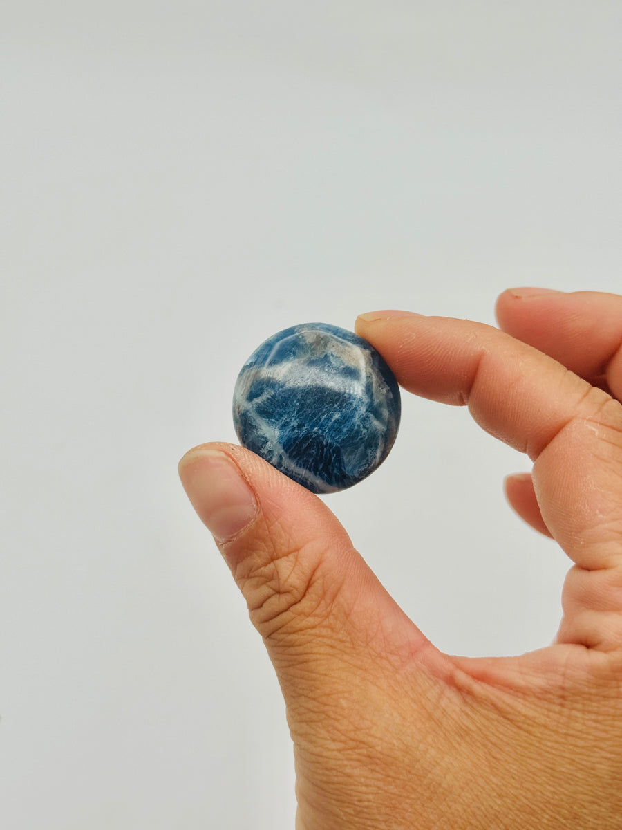 Blue Scheelite