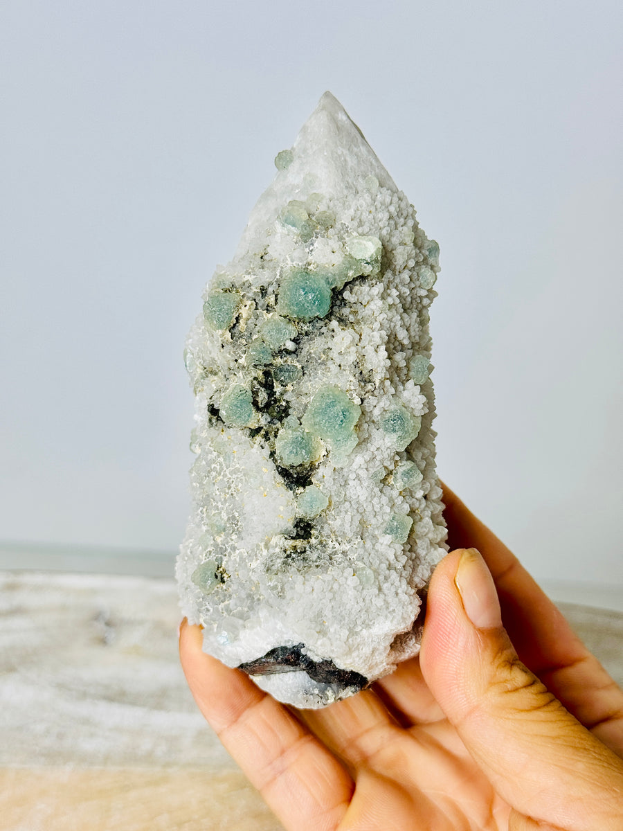 Candle Quartz with Green Fluorite from Inner Mongolia