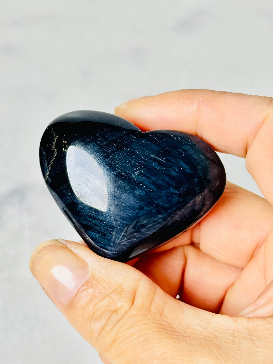 Blue Tiger Eye Heart Carving