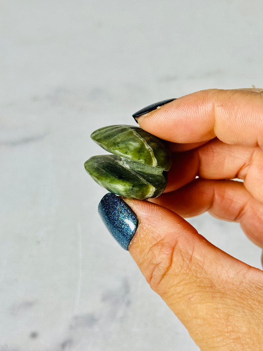 Mini Crystal Shell Carving