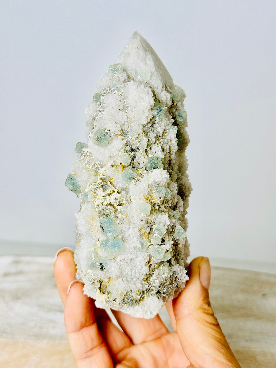 Candle Quartz with Green Fluorite from Inner Mongolia