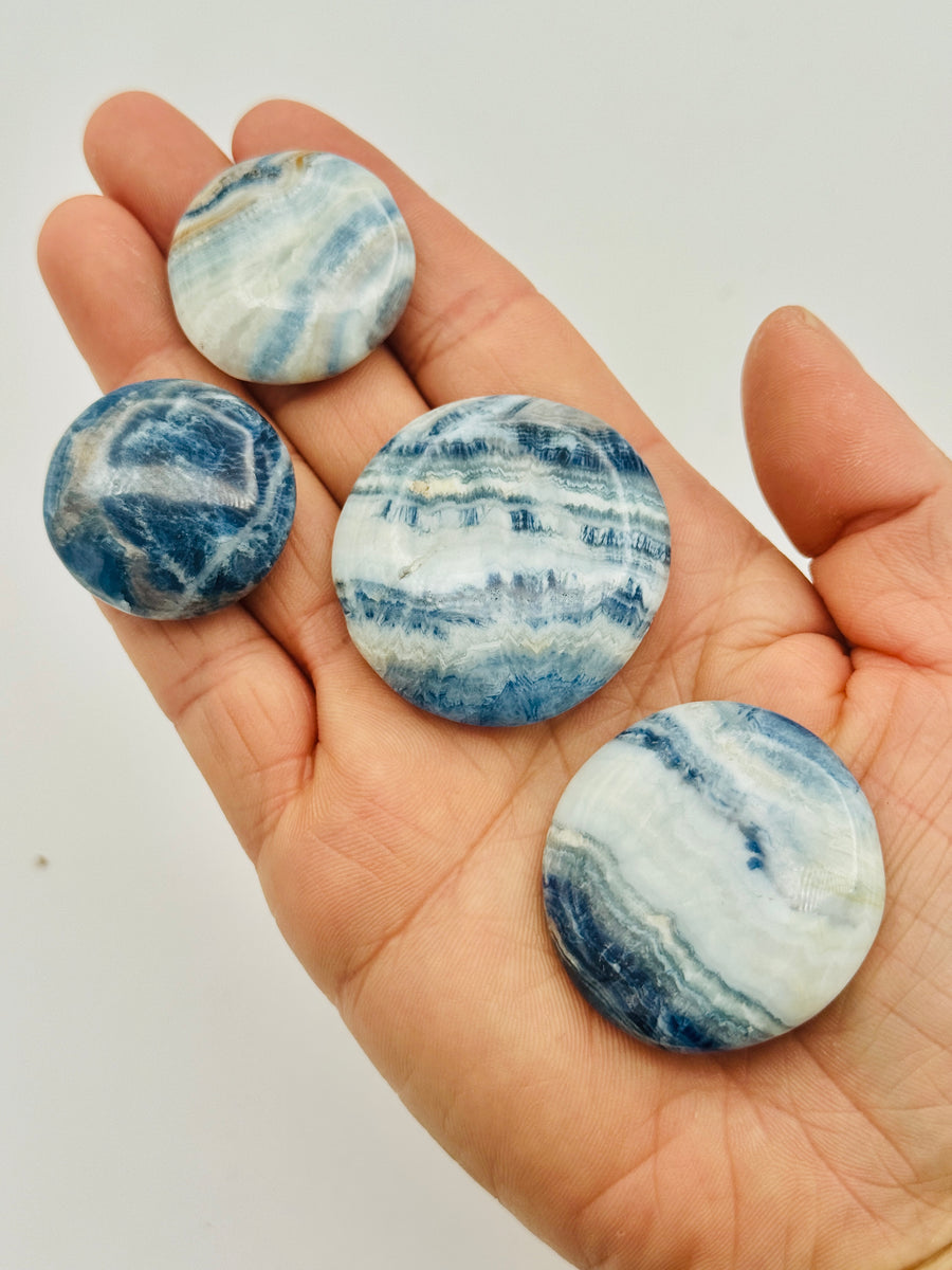 Blue Scheelite