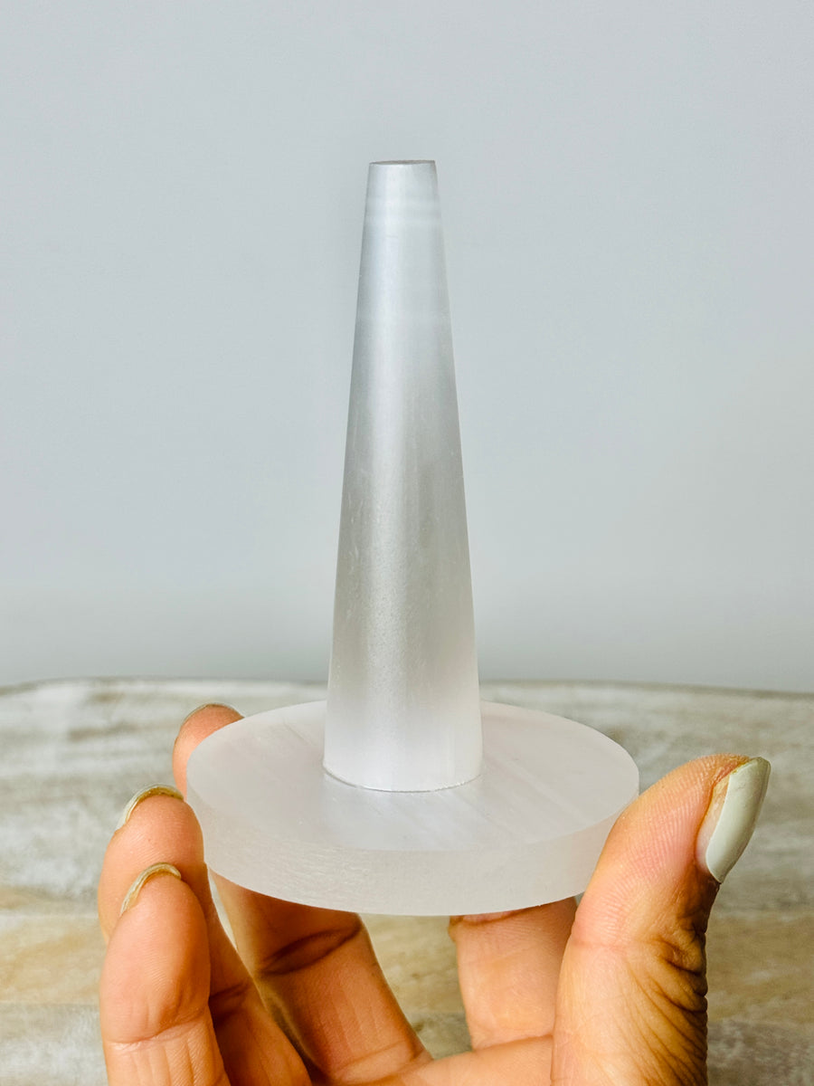 Satin Spar Ring Holder Carving
