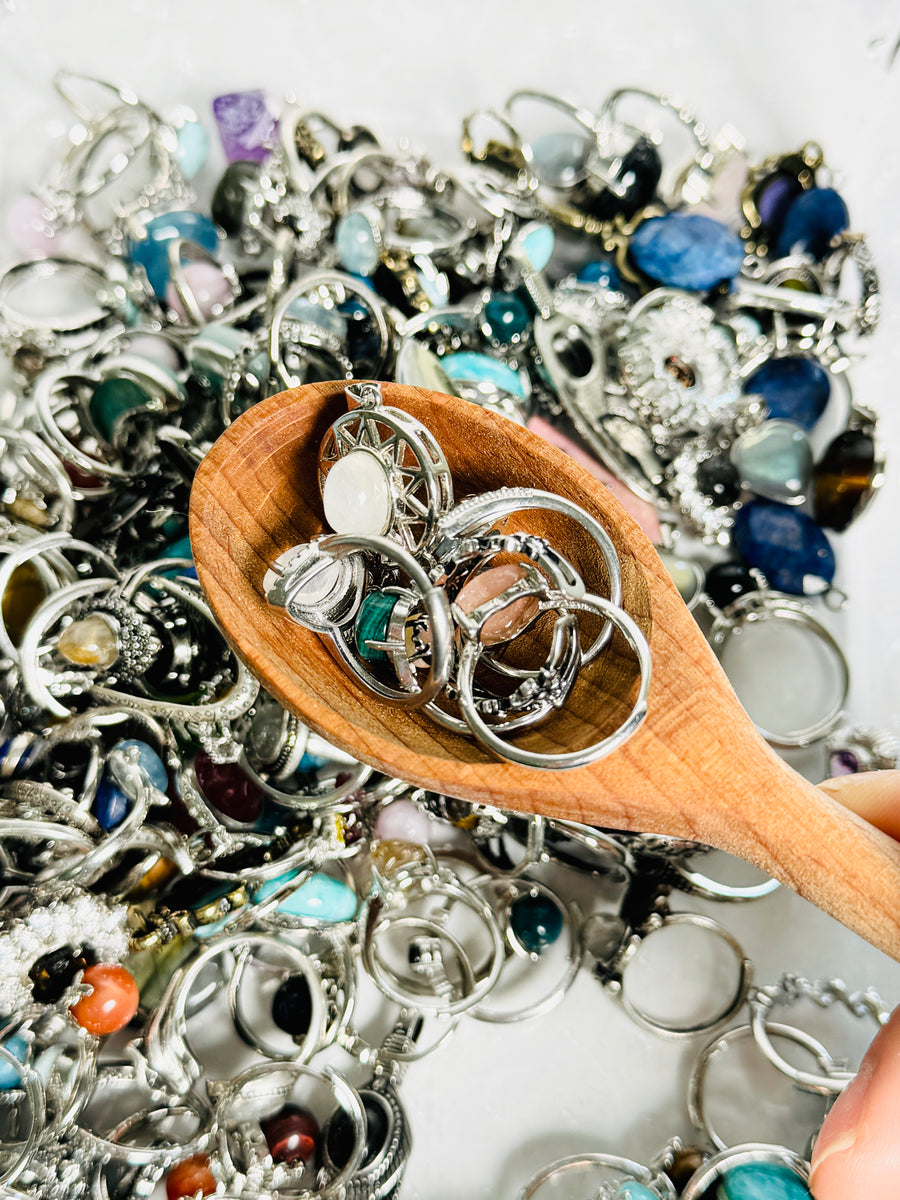 Crystal Rings and Pendants Mystery Scoop