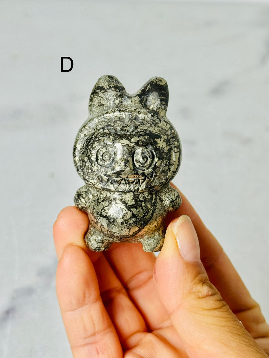 “24K Gold” Pyrite Labubu Carving