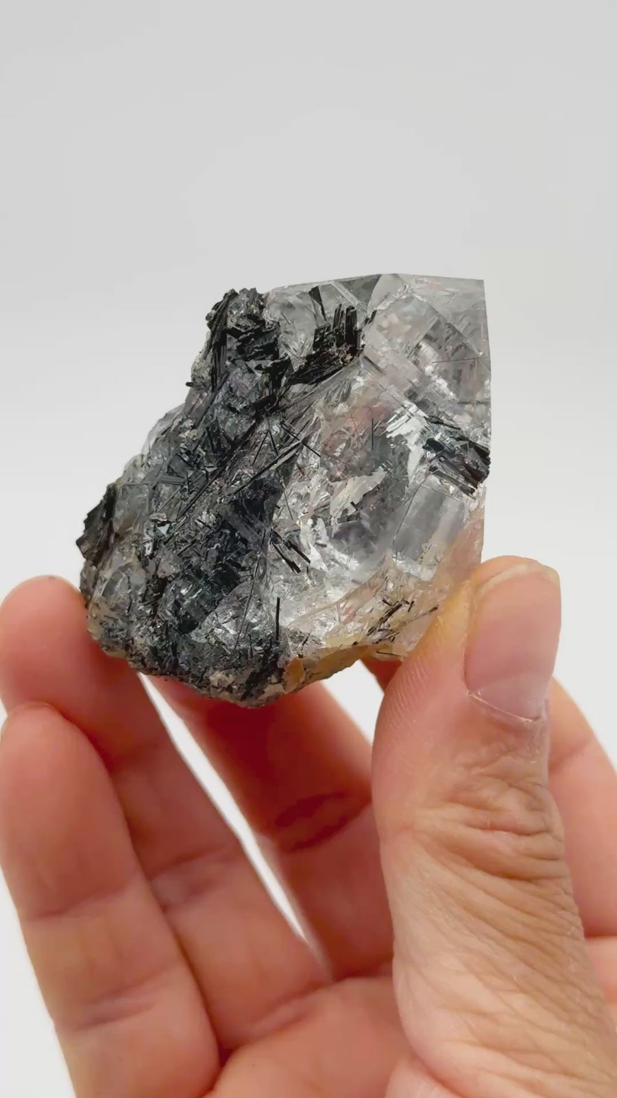 High Quality Raw Tourmalinated Quartz